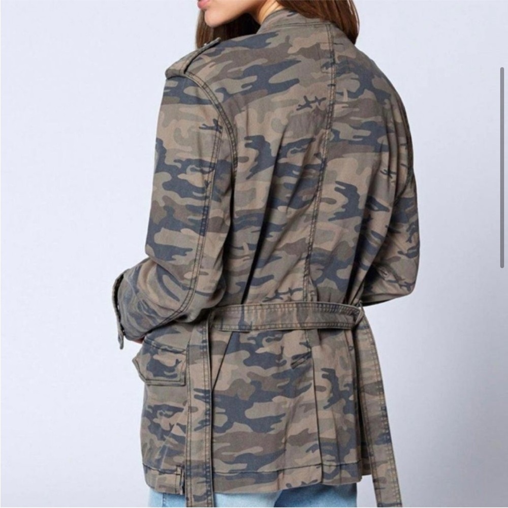 NWT Sanctuary Kinship Surplus Jacket in Human Nature Camo - S